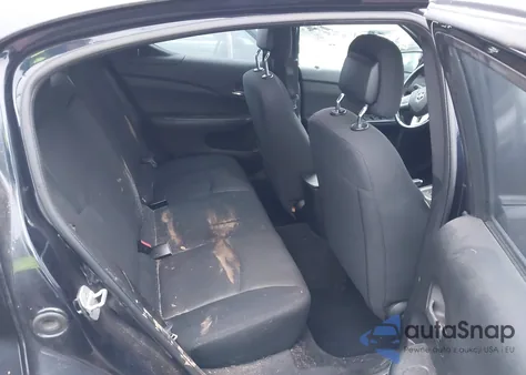 2011 Dodge Avenger Mainstreet z USA, uszkodzony, nr VIN 1B3BD1FB3BN528215